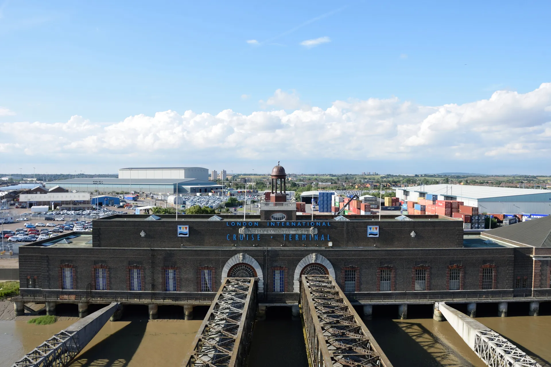 Tilbury Cruise Terminal - London International Cruise Terminal transfers